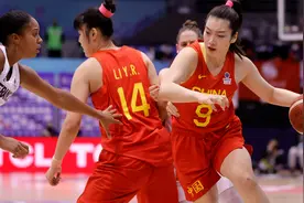 李梦最逆天的比赛，关键时刻超远三分一剑封喉，对方教练气到离场视频封面