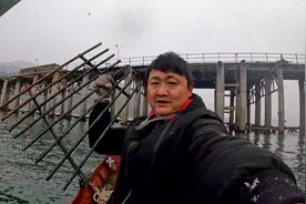 下着大雪去二级公路桥吸铁，碰到吸友吸到200斤货，想不发财都难视频封面