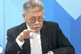 帅化民缅甸的军队和尚兵不经打听说同盟军的武器在大山里长出来的