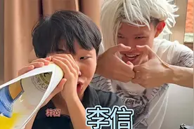 校园里为什么有这高冷的人？这让人谁受得了，这下有好戏看了视频封面