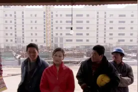 为了生活，女人跑到工地打工！深刻展现了底层人民的辛酸视频封面