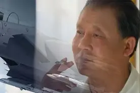 1985年，朝方寻求我国修飞机，要求免费维修，邓公仅用一句话解决视频封面