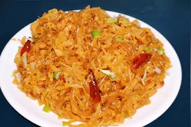 教你做东北特色菜酸菜粉，味道正宗，简单美味真下饭