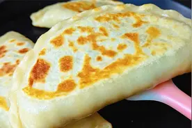 韭菜盒子学会这样做，外层焦香内里柔软，烫面做法，不开裂不硬边视频封面