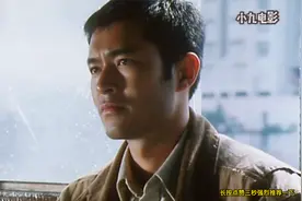 极度重犯：昔日杀手兄弟阿乐和智霖，因被大哥利用而反目成仇