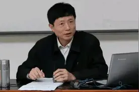 艾跃进教授谈华西村和小岗村！视频封面