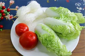天越冷越爱吃的一锅白菜粉丝煲，这样做才真的开胃，越吃越过瘾啊视频封面