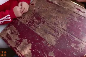 谁是卧底之臭袜子盲盒，隔着屏幕都能闻到臭袜子味，太逗了