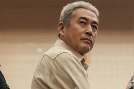 扫黑风暴：王志飞首次演反派太逼真，怎料还得上央视向观众道歉！