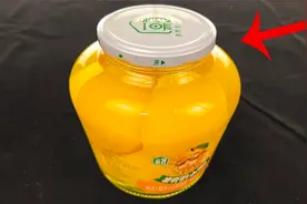 今天才知道，原来开罐头瓶盖如此简单，轻轻一拧就能打开，试一试