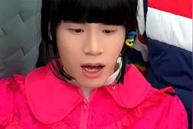 小时候真的很羡慕能在班上过生日的同学视频封面