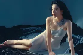 范冰冰香港重现，六年沉寂后魅力不减反增？揭秘她的低调生活！