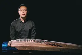 山东古筝名曲-高山流水介绍演示-央音古筝巴雨琛 打击乐张彦合奏视频封面