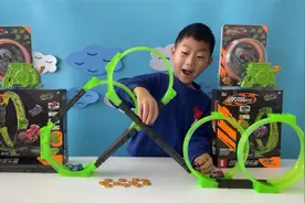 缺少正式赛道，拼搭飕狗摩托车赛道，极速炫技能成功吗？