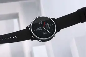 智能手表的突破，支持指尖心电与血压测量，最高续航14天视频封面