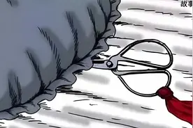 44. 剪刀可以驱邪。把绑了红布条的剪刀放在枕头下叫做'剪邪