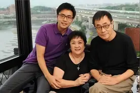 刘家昌对前妻提起诉讼，称儿子因母亲多次被退学，财产将捐给公益视频封面