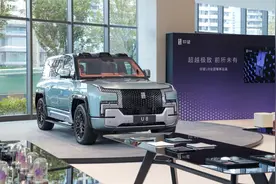 国产高端成了！仰望U8上市132天交付超5000辆，夺百万级SUV销冠