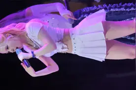 粉头发女孩-1视频封面