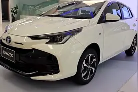 售价仅5万！丰田又火了，这辆小型SUV油耗低至4L，百姓：换车!视频封面