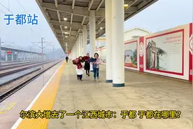 两万五千里长征从瑞金出发，经于都集结，陕北会师