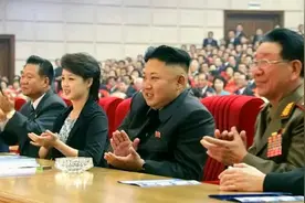 《卖花姑娘》主题曲原唱崔三淑与中朝歌唱家分别演唱这首经典歌曲