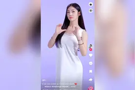 在iPhone上轻松下载并使用TikTok国际版，无需拔卡。视频封面