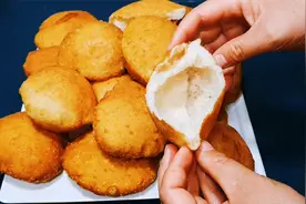 1碗剩面条做出18个气泡饼，个个香甜松软鼓大包，简单又美味