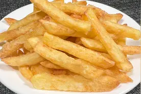 炸土豆条，直接下锅是大错，教你正确做法，空心酥脆孩子超爱吃