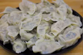 立冬就吃白萝卜馅饺子，教你调馅方法，营养美味又解馋，真香视频封面