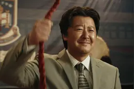 冰柜藏S、校长贪污、牧师伪善，盘点《默杀》的细节与隐喻视频封面