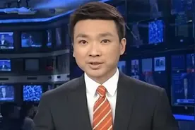 72. 男子睡觉时把宝宝当枕头垫，还好他及时发现 #不靠谱爸爸视频封面