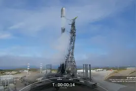 SpaceX 在 2024 年第 50 次任务中发射了20颗星链卫星并成功着陆视频封面