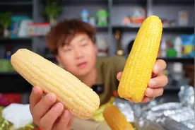试吃东北黄白两种黏玉米，到底哪个更好吃呢？视频封面