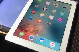 十年iPad2太卡了，降级复活一下@今日头条 @头条号视频封面