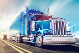 为何美国卡车车头都是长头，我国的却都是平头，哪种更好？