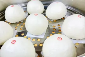 酒楼豆沙包做法！包子口感松软绵密，好吃到根本停不下来！视频封面