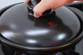 广东人百吃不腻的开胃粉肠煲，味道真是一绝，汁拌饭我都能吃3碗