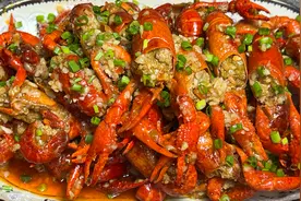 干净又好吃的小龙虾做法，出锅鲜香入味，赶紧在家试试看视频封面