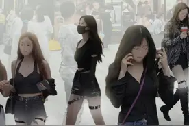 丁字裤、丝袜，这些引发男人欲望的东西，最开始都是男人穿的？图片