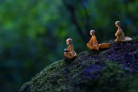 与人相处时，要学会这几种“比较”的方法图片