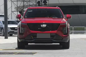 新款凯迪拉克XT4正式上市，换装新前脸、新内饰，增加1.5T动力图片
