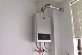新热水器出水不够热，男子想退货却遭拒绝图片
