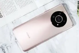 送父母手机怎么选？长续航全视屏的荣耀X30值得考虑图片