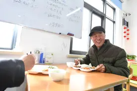 在“家门口”吃上“暖心饭”！合肥全市建成千余个老年食堂（助餐点）图片