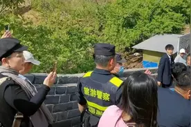 【我在岗位上】辽宁葫芦岛：长城上的紧急救援！图片