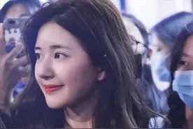 从网红到网剧一姐，落选超女，被于正内涵，赵露思如何火起来的图片