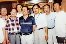 人间自有真情在图片