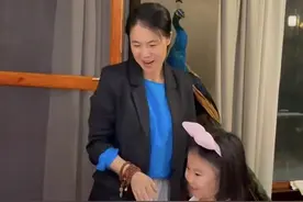 王楠夫妇宴请亿万女富豪，女儿抢镜，刘国梁、马琳现身，名流云集图片