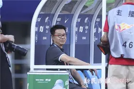 第五次执起申花教鞭，为什么还是吴金贵？图片